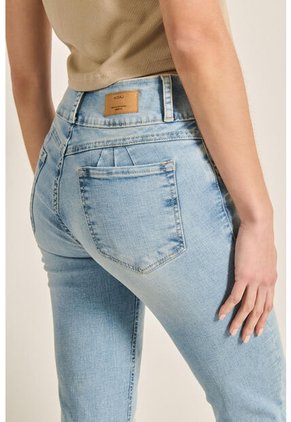KOAJ PANTALON KOAJ PUSH UP FB 9222 2/24