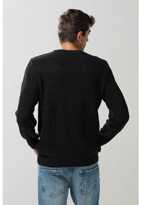 KOAJ SUETER KOAJ NEYMO 24882 2/25