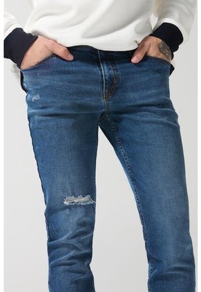 KOAJ PANTALON KOAJ JEAN SLIM 22822 2/25