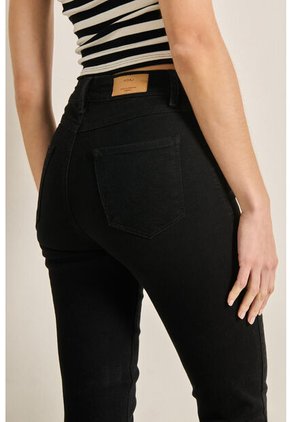 KOAJ PANTALON KOAJ JEAN JEGGING STA 9076 2/24