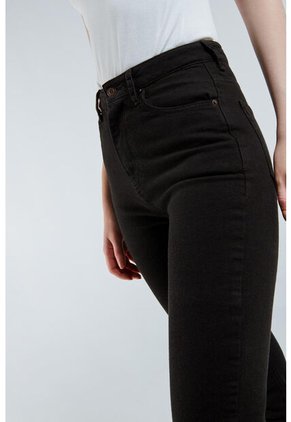 KOAJ PANTALON KOAJ MOM 3828 4/23