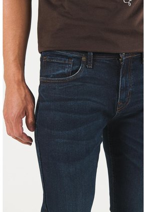KOAJ PANTALON KOAJ SLIM 16345 4/24