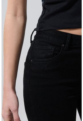 PANTALON KOAJ JEAN PUSH UP 27337 3/25