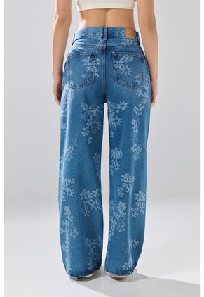 KOAJ PANTALON KOAJ JEAN LOOSE 34784 3/26