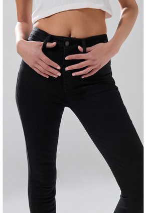 KOAJ PANTALON KOAJ JEAN PUSH UP 35036 3/26