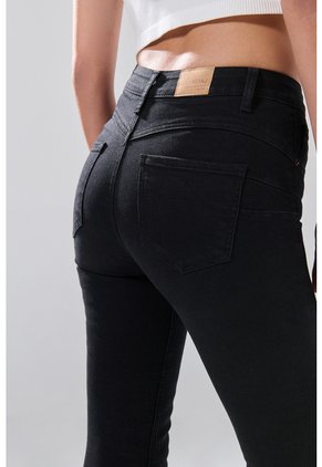 KOAJ PANTALON KOAJ JEAN PUSH UP 35036 3/26