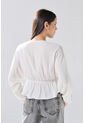 KOAJ Blusa Crema Clara Con Escote En V, Recogido Y Manga Larga de Koaj