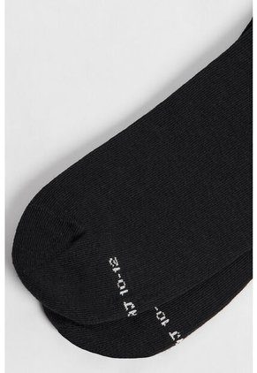 KOAJ Medias Cortas Unicolores Con Bordado De Carita.