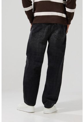 KOAJ PANTALON KOAJ JEAN SKATER 25135 M 3/25