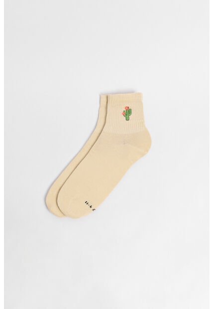 Medias Cortas Con Diseño Bordado De Cactus.