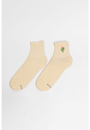 Medias Cortas Con Diseño Bordado De Cactus.