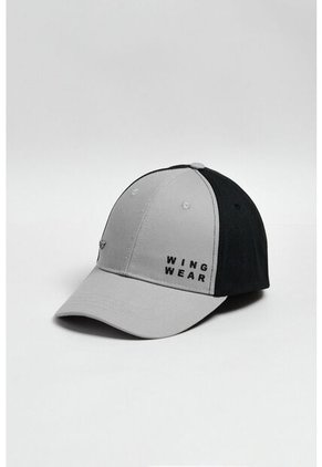 KOAJ Gorra Beisbolera En Color Azul, Con Refuerzo, Cierre Trabilla Y Aplique Bordado "Aerowear".