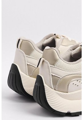 ZAPATOS KOAJ CHUNKY F 7840 3/24