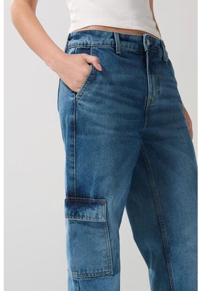 PANTALON KOAJ JEAN CARGO M 22406 1/25