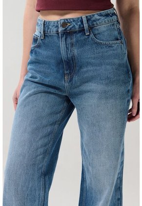 KOAJ PANTALON KOAJ JEAN 90S 26550 3/25