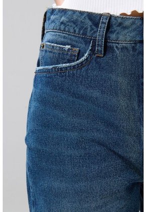 KOAJ SHORT KOAJ JEAN EXBOYFRIEND 28694 4/25