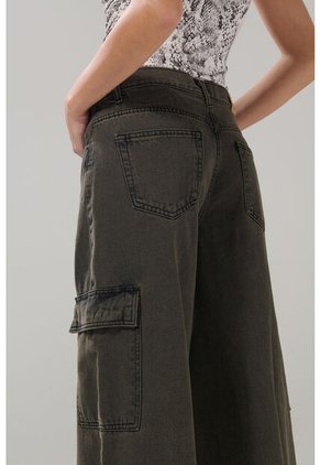 KOAJ PANTALON KOAJ JEAN PALAZZO 28639 M 4/25