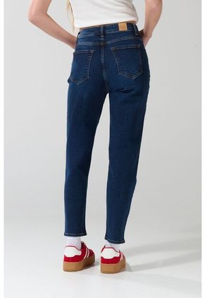 KOAJ PANTALON KOAJ JEAN MOM STA 24184 2/25