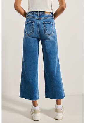 PANTALON KOAJ CULOTTE 7986 M 2/24