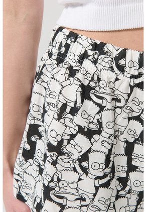 KOAJ SHORT KOAJ BARTIC 25267 3/25