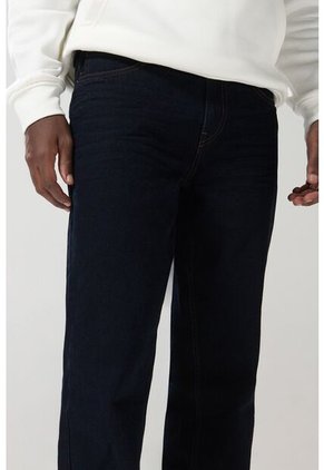 PANTALON KOAJ JEAN 90s 24995 3/25