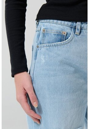 PANTALON KOAJ BALLOON 24101 2/25