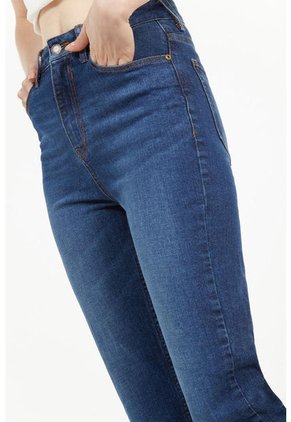 KOAJ PANTALON KOAJ JEAN MOM STA 946 L