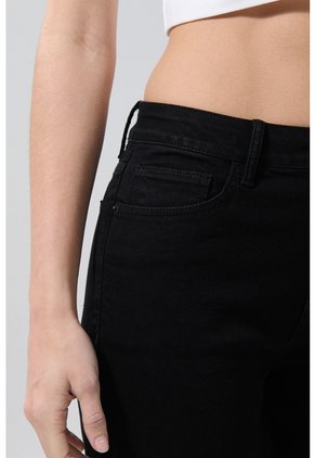 KOAJ PANTALON KOAJ JEAN STRAIGHT LEG 27667 3/