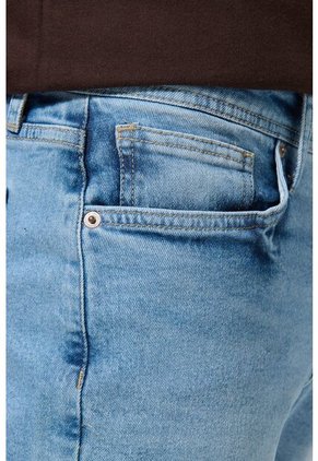 KOAJ BERMUDA KOAJ JEAN 28243 4/25