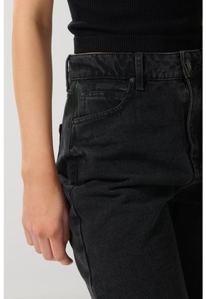 PANTALON KOAJ JEAN 90S 20358 1/2