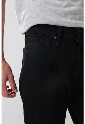 KOAJ PANTALON KOAJ JEAN SLIM 20955 1/25