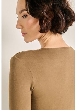 KOAJ BODY KOAJ ALISO 8433 2/24