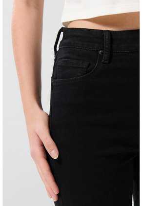 KOAJ PANTALON KOAJ JEAN JEGGING STA 24403 2/2