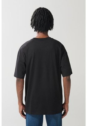 CAMISETA KOAJ DENZEL 21759 1/25