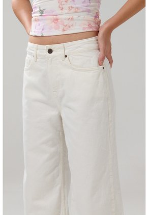 KOAJ PANTALON KOAJ JEAN CULOTTE 27794 M 3/25