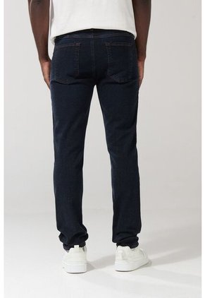 KOAJ PANTALON KOAJ JEAN SLIM 24821 3/25