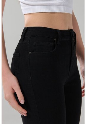 KOAJ PANTALON KOAJ JEAN JEGGING TA  29251 4/2