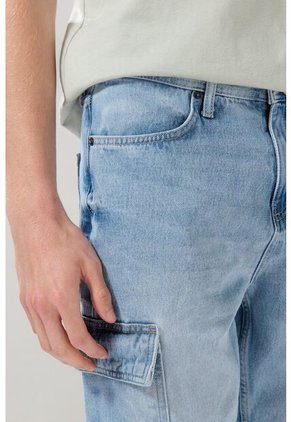 KOAJ BERMUDA KOAJ CARGO 28834 M  2/25