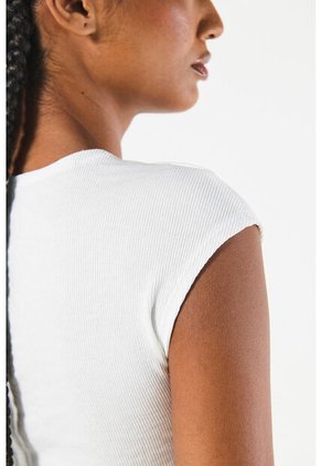 KOAJ CAMISETA KOAJ MOON 20674 4/24