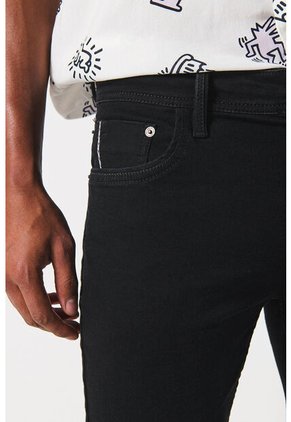 KOAJ PANTALON KOAJ SKINNY FIT 17431 4/24