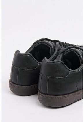 KOAJ ZAPATOS KOAJ URBANO M 15724 2/25