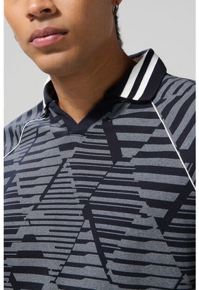 CAMISETA KOAJ WITTU 24944 2/25