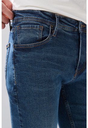 KOAJ PANTALON KOAJ JEAN SLIM 33275 2/26