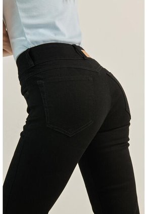 PANTALON KOAJ PUSH UP FB 8020 2/24