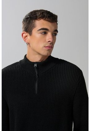 KOAJ SUETER KOAJ GRINICH 18225 4/24