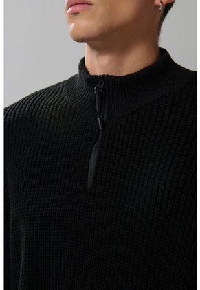 KOAJ SUETER KOAJ GRINICH 18225 4/24