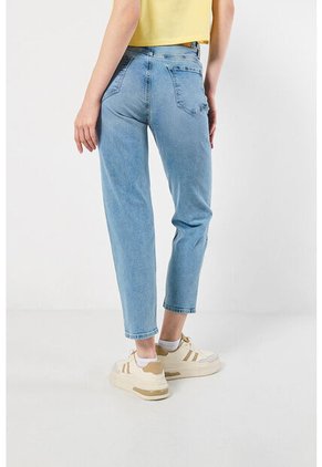 KOAJ PANTALON KOAJ JEAN MOM STA 14434 4/24