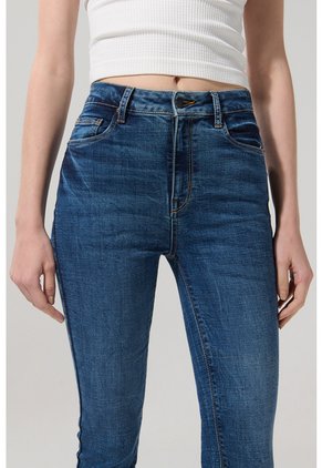 KOAJ PANTALON KOAJ JEAN JEGGING STA 28374 4/2