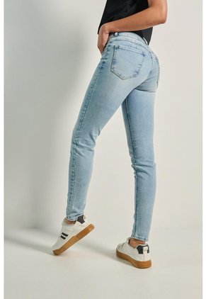 KOAJ PANTALON KOAJ PUSH UP FB 8367 2/24