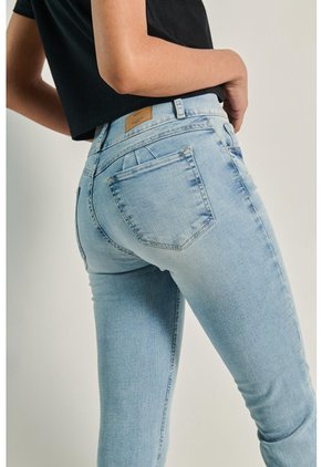 KOAJ PANTALON KOAJ PUSH UP FB 8367 2/24